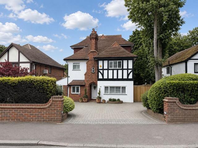 House for sale in Woodcote Green, Greater London