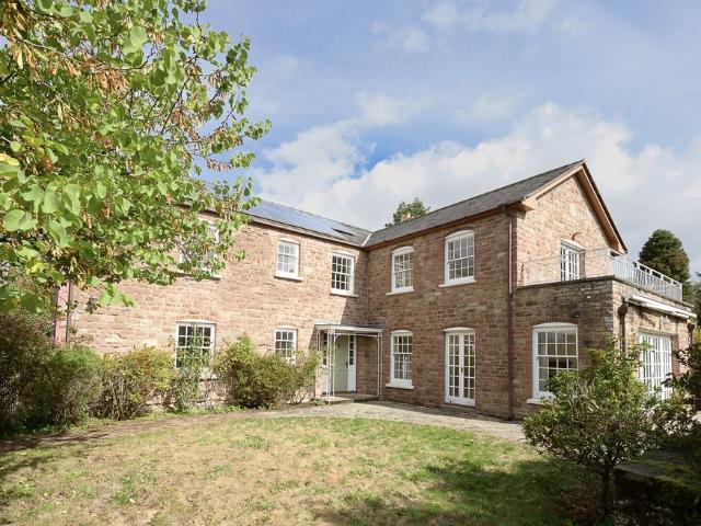 House for sale in Weston Under Penyard