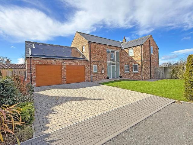 House for sale in Marton le Moor, North Yorkshire