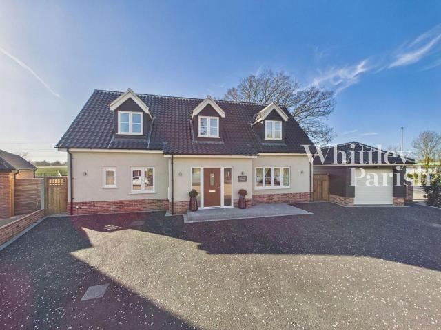 House for sale in Bedingfield, Suffolk