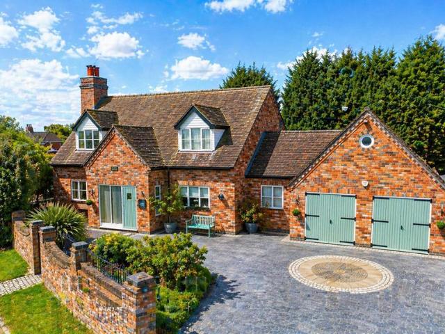 House for sale in Rushock, Worcestershire