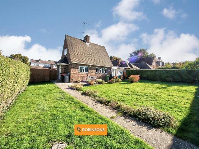 House for sale in Stipers Hill, Dunstable