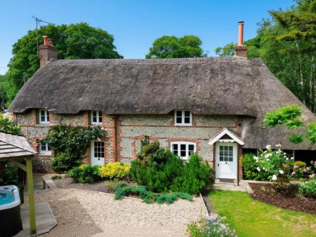 House for sale in Manningford Bohune, Wiltshire