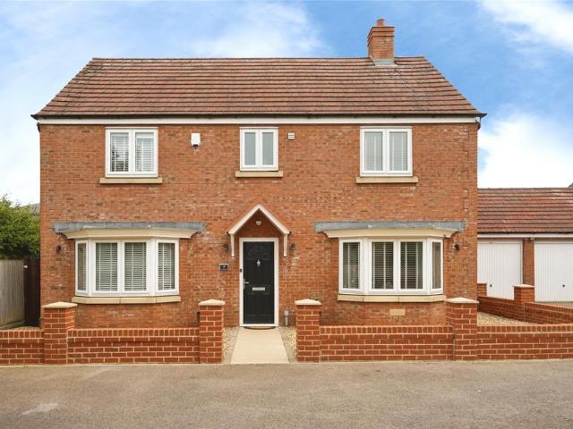 House for sale in Gloucester, Gloucestershire
