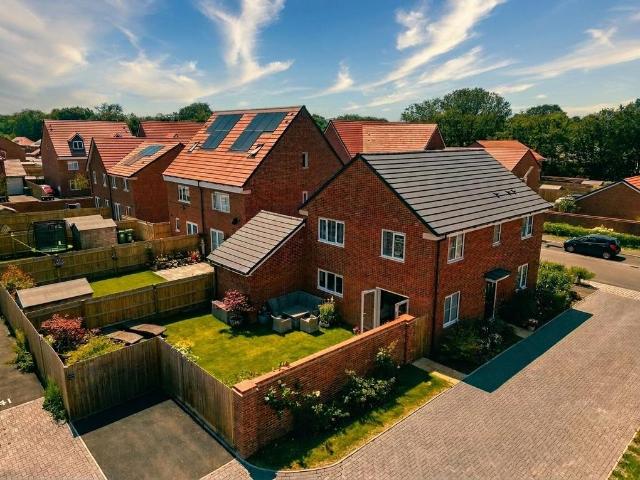 House for sale in Bolton Low Houses, Hampshire