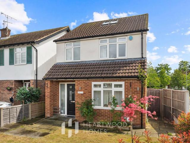 House for sale in Five Acres, Hertfordshire
