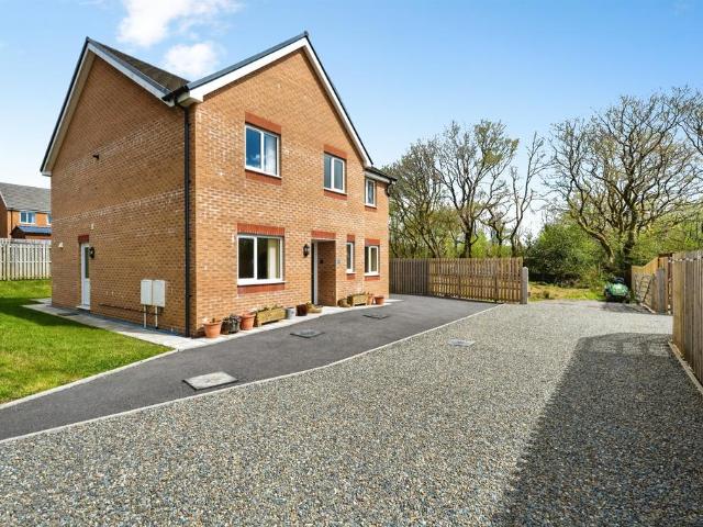 House for sale in Capel Hendre, Wales