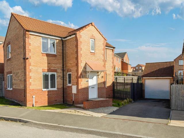 House for sale in Ranisbrough Park, Wakefield