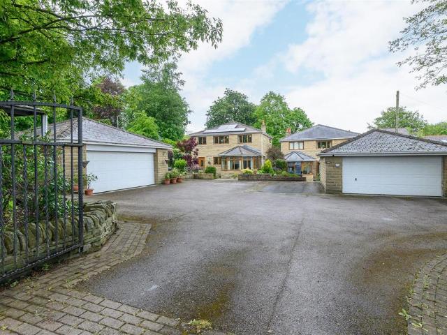 House for sale in Brookfoot, Brighouse