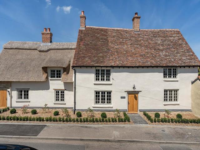 House for sale in Bedford