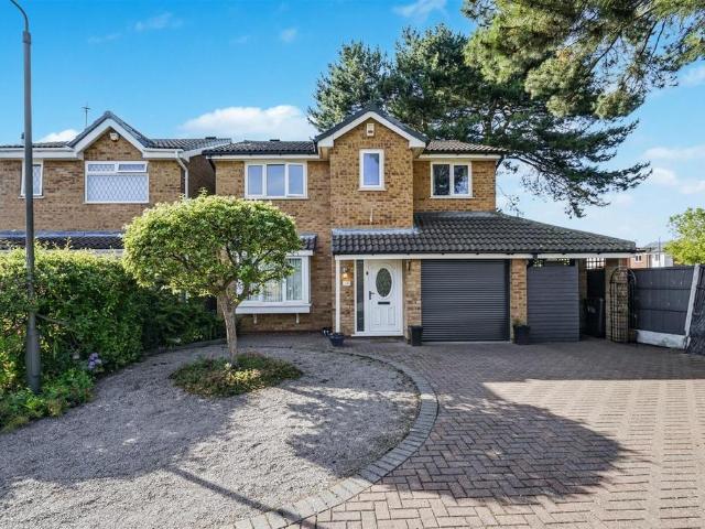 House for sale in Caldermill, East Midlands