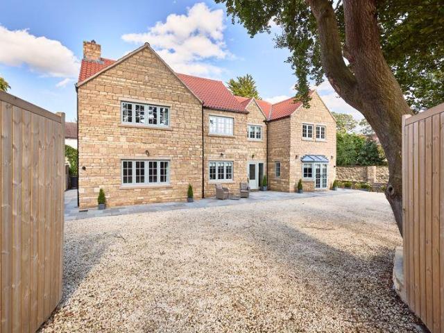 House for sale in Burghwallis