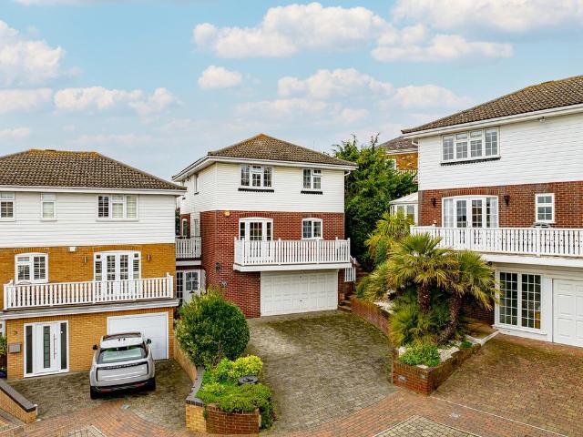 House for sale in Alton Barnes, Isle Of Man
