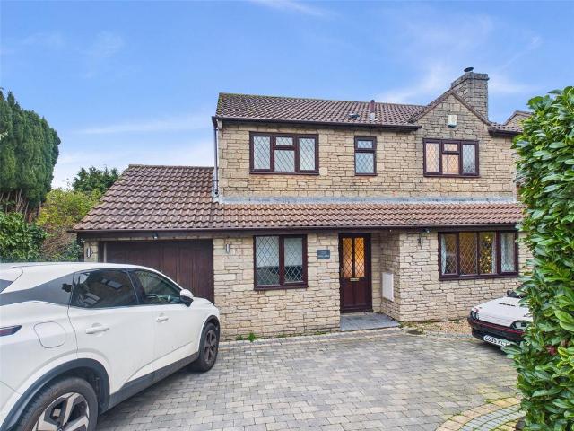 House for sale in Gloucester, Isle Of Man