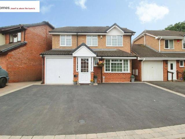House for sale in Bloxwich, West Midlands
