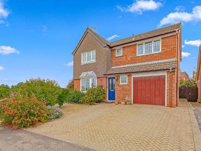 House for sale in Stanford On Avon, Leicestershire