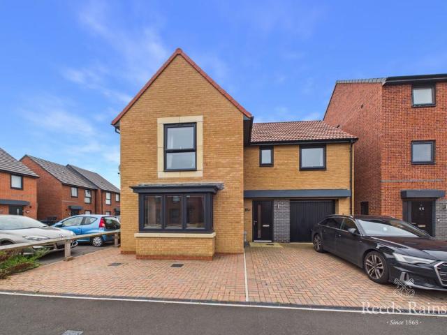 House for sale in Kirkleatham Green, Redcar