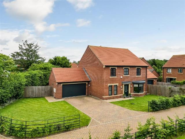 House for sale in Middleton St George, Darlington