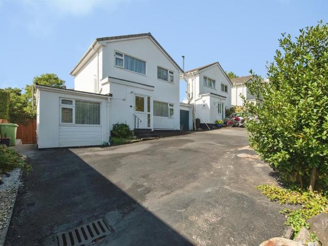 House for sale in Redhills, Exeter