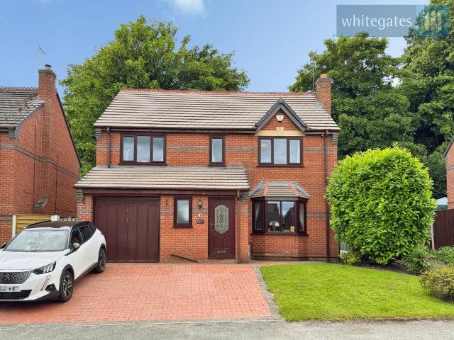 House for sale in Ruabon, Wales
