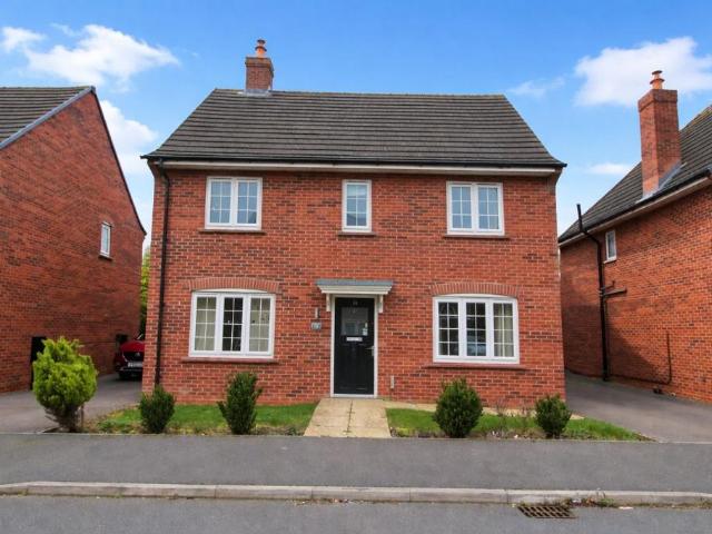 House for sale in Hanson Reach, Bedford