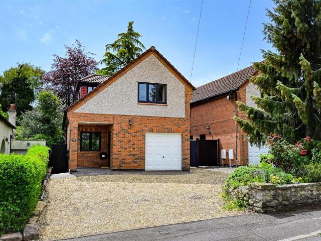 House for sale in Aldersley, Stockwell End