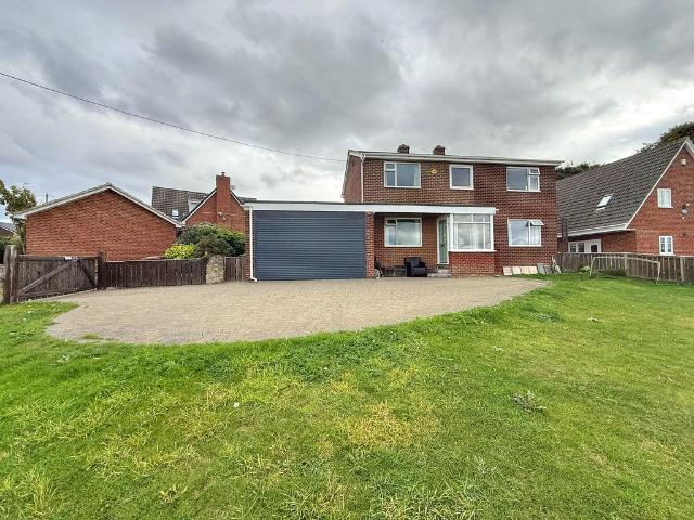 House for sale in Penshaw, Sunderland