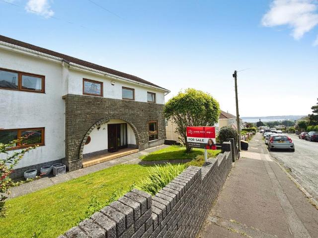House for sale in Tycoch, Nangreaves