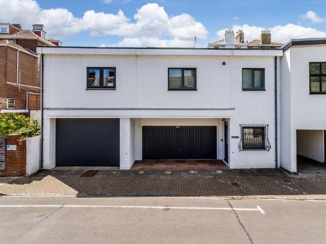 House for sale in Southsea, City Of Portsmouth