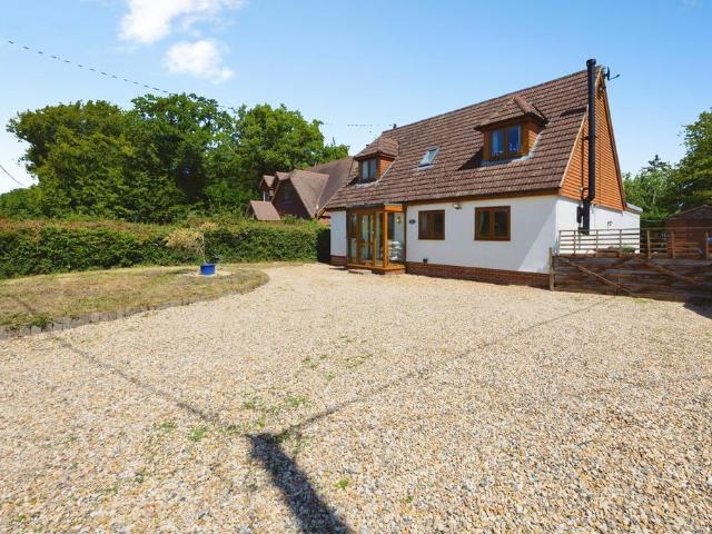 House for sale in Bridgefield, Kent