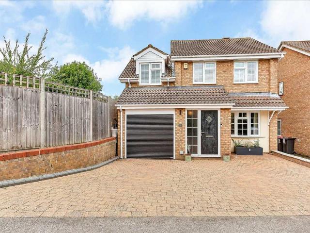 House for sale in Olney