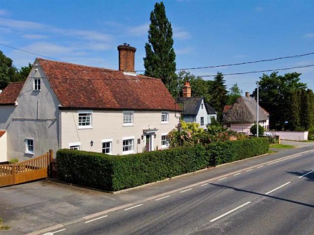 House for sale in Chipping Hill, Essex