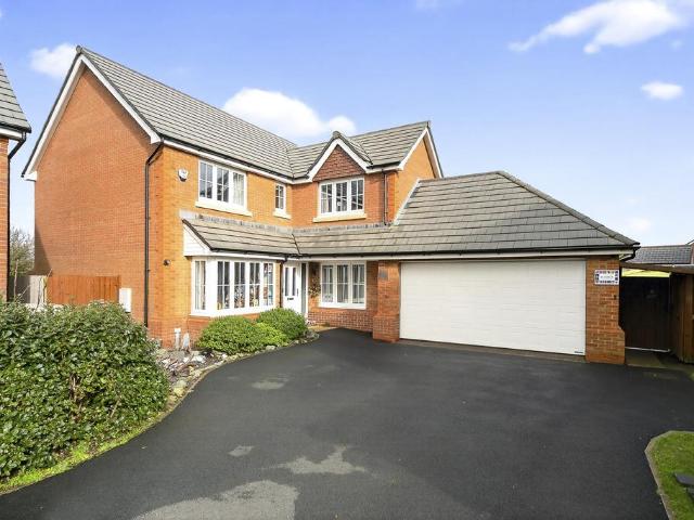 House for sale in Porth-y-Felin, Holyhead