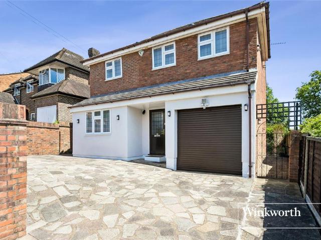 House for sale in New Barnet, Isle Of Man