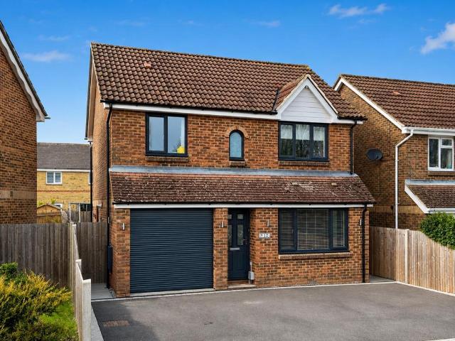 House for sale in Park Farm, Bridgefield