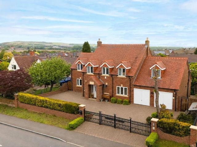 House for sale in Alverton, East Midlands