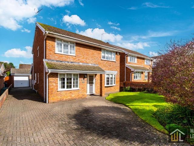 House for sale in Llantwit Fardre, Efail Isaf