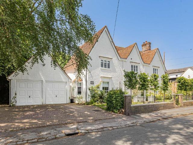 House for sale in Dromore, Oxfordshire