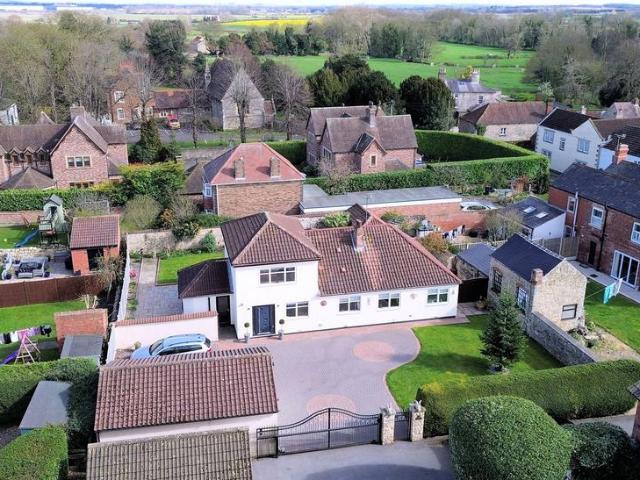 House for sale in Costhorpe, East Midlands