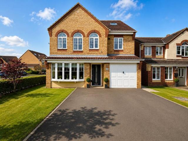 House for sale in Spen, Gomersal