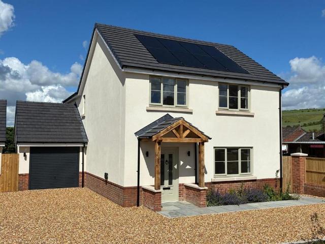 House for sale in Easterton, Wiltshire