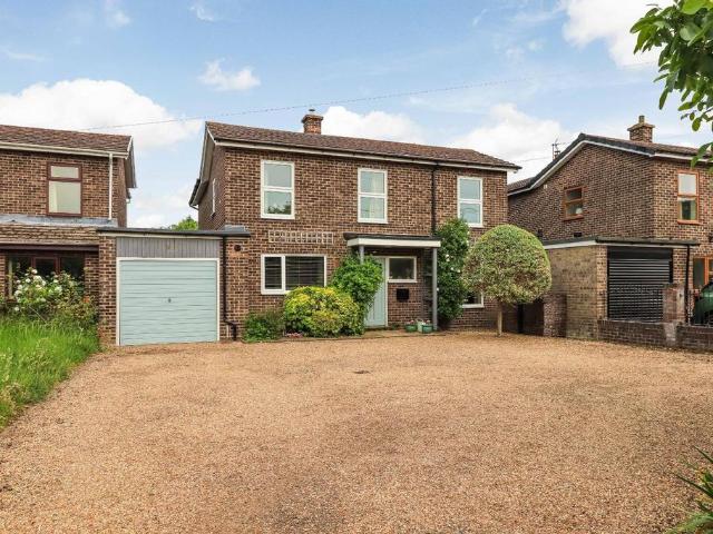 House for sale in Arrington, Cambridgeshire