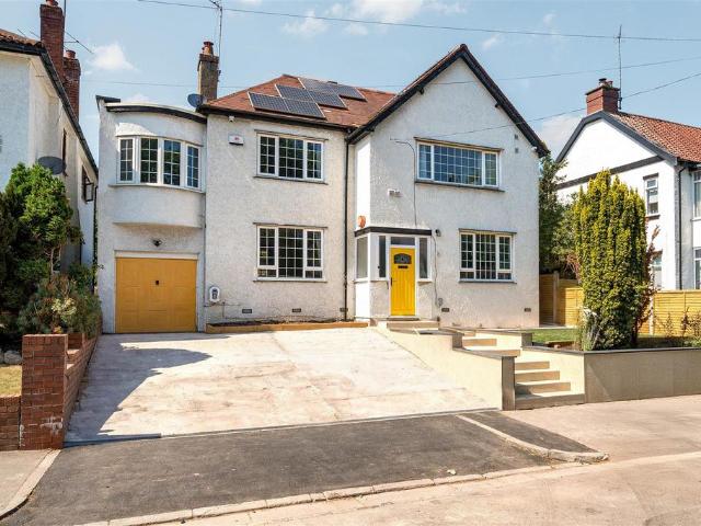 House for sale in Feckenham, City Of Bristol