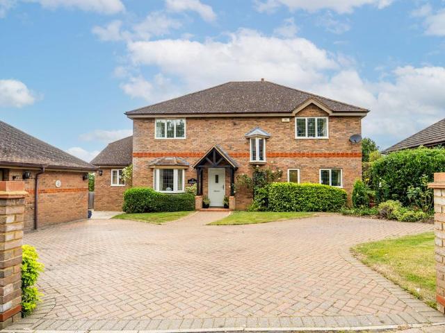 House for sale in Huntingdon, Cambridgeshire