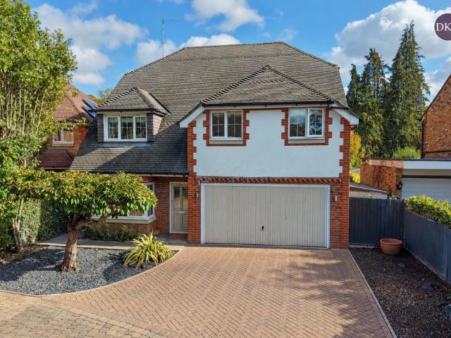 House for sale in North Watford, Watford