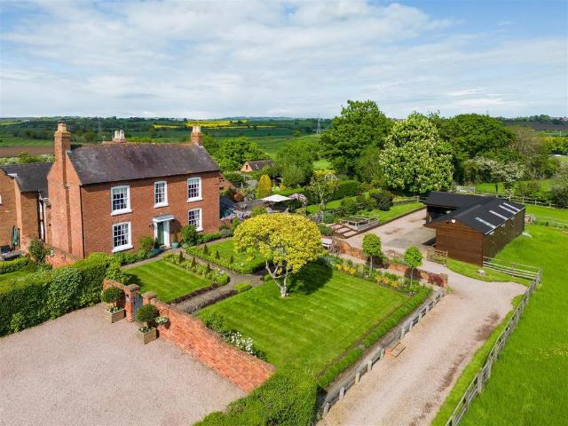 House for sale in Upton Warren, Wychavon