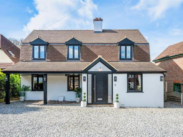 House for sale in Red Hill, Surrey