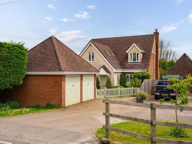 House for sale in Debden Green, Duton Hill