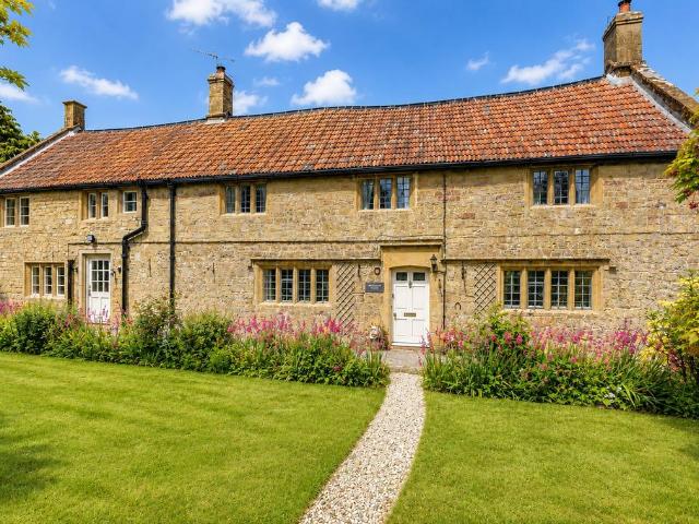 House for sale in Martock, Somerset