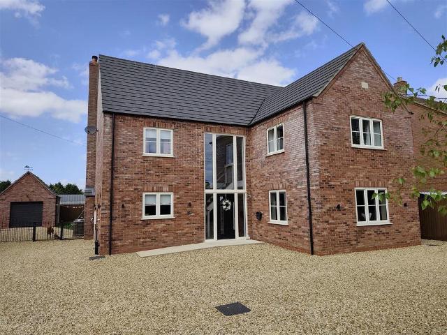 House for sale in Gosberton Clough, Lincolnshire